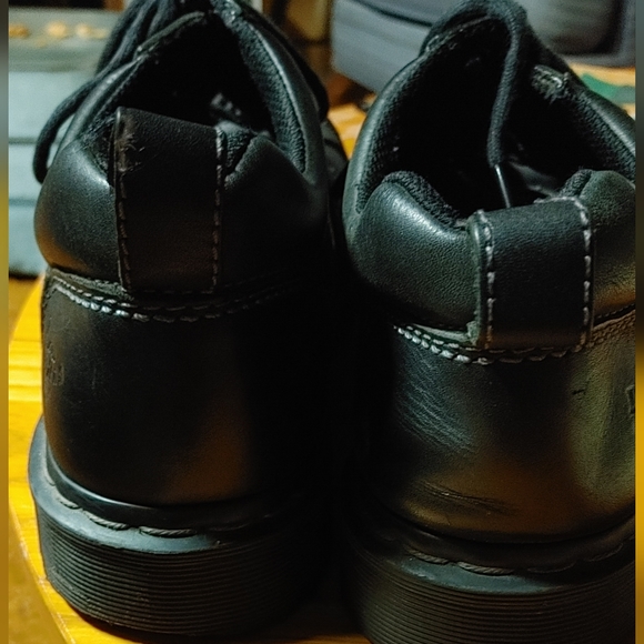 Dr.Martens Finnegan shoes SZ.11 - Picture 6 of 9
